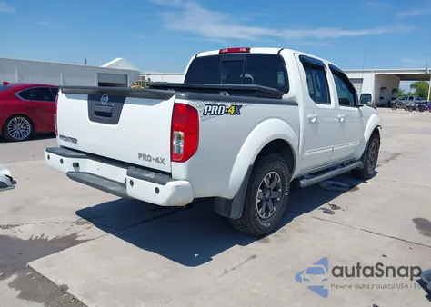 2015 Nissan Frontier Pro-4X из США, поврежденный, VIN 1N6AD0EV8FN705988